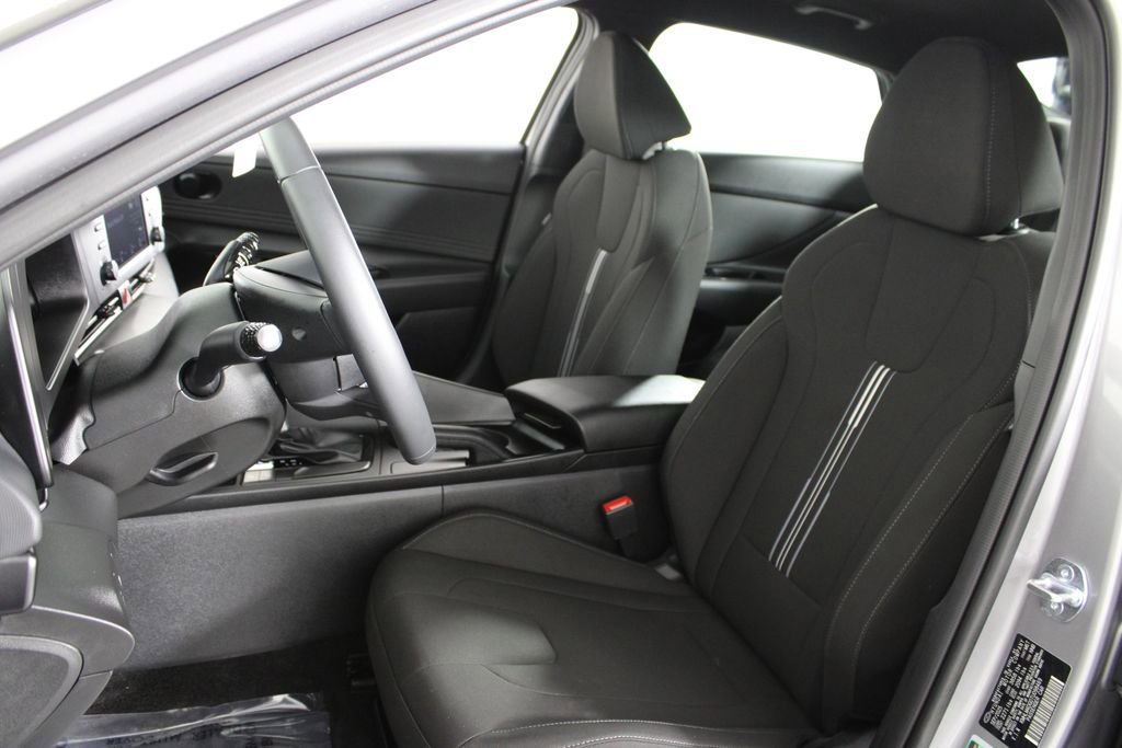 Used 2026 Hyundai Elantra Sport image 20