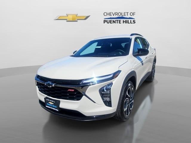 New 2026 Chevrolet Trax RS w/ Driver Confidence Package FWD image 3