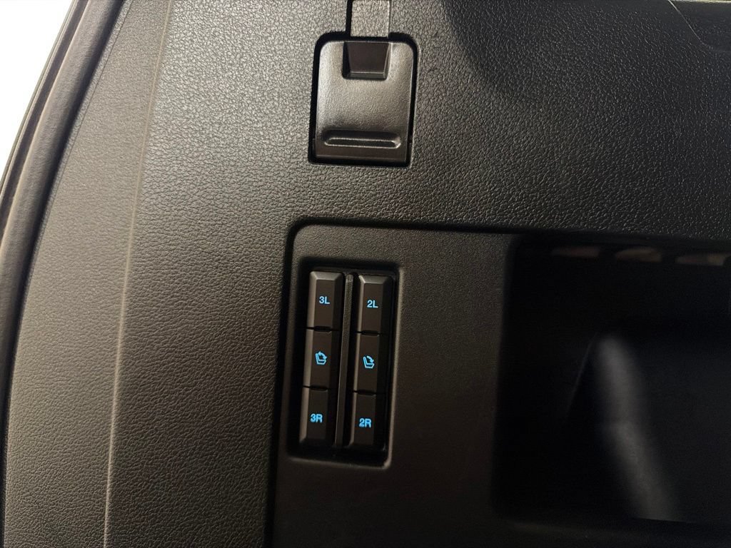 Used 2021 Ford Expedition XLT AWD/4WD image 40