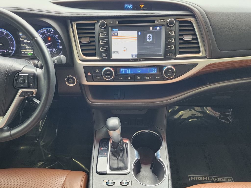 Used 2019 Toyota Highlander Limited FWD image 12