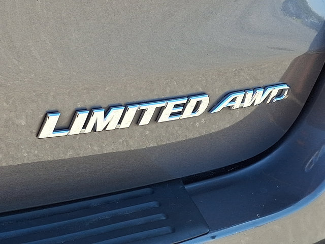 Used 2018 Toyota Highlander Limited AWD/4WD image 36