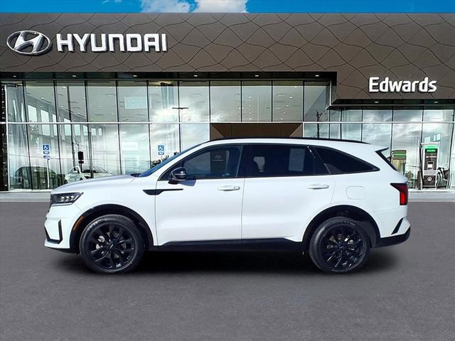 Used 2022 Kia Sorento SX image 3