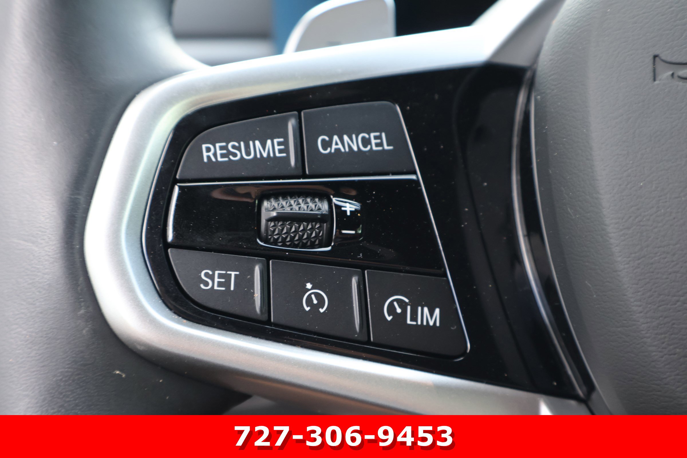 Used 2025 BMW 430i Convertible w/ M Sport Package image 24