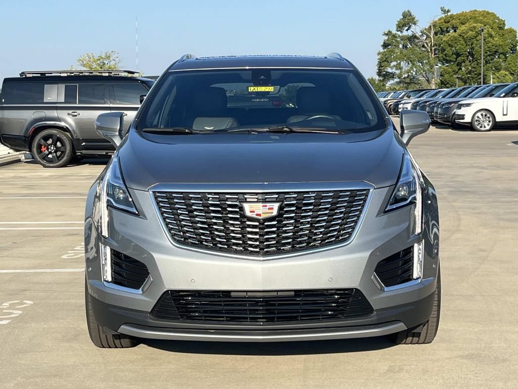 Used 2023 Cadillac XT5 Premium Luxury w/ Technology Package FWD image 9