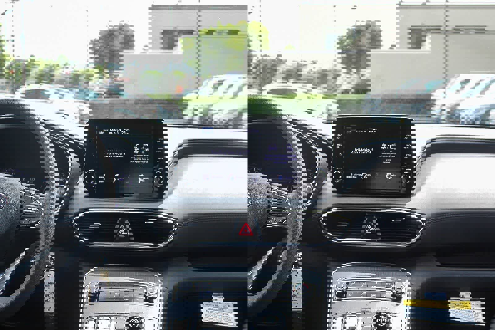 Certified 2022 Hyundai Santa Fe SE image 18