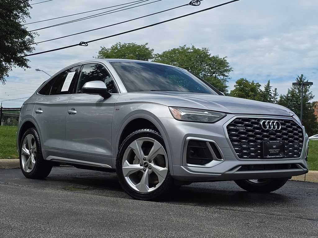 Used 2023 Audi Q5 2.0T Premium w/ Convenience Package AWD/4WD image 2