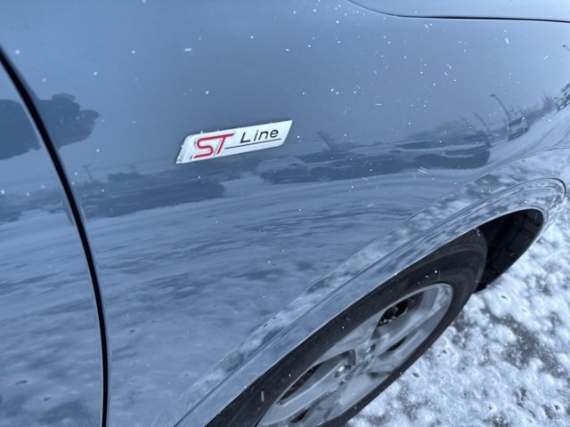 Used 2023 Ford Escape ST-Line image 5