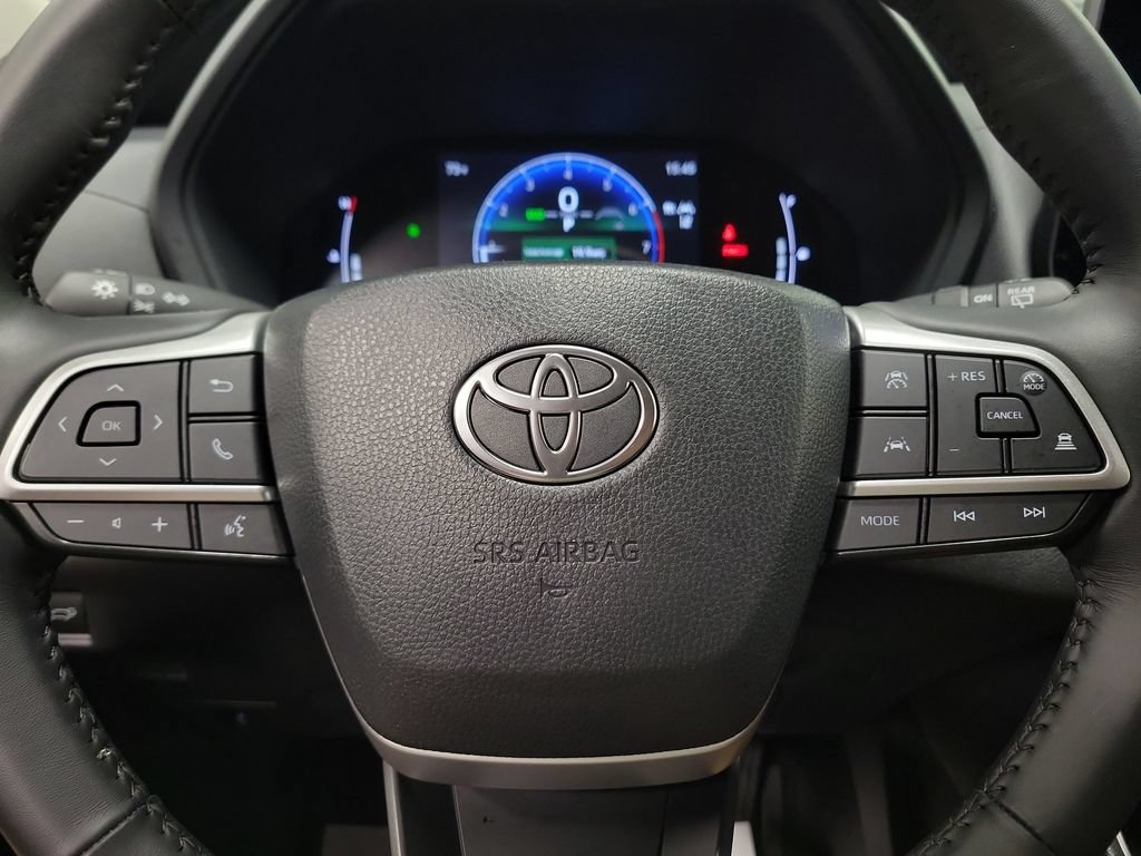 Used 2026 Toyota Grand Highlander AWD image 14