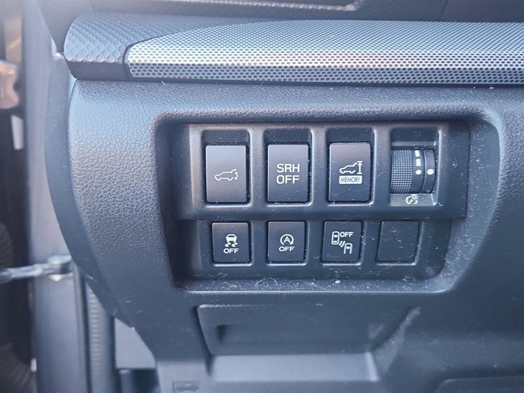 Used 2020 Subaru Forester Limited w/ Popular Package #3 image 13