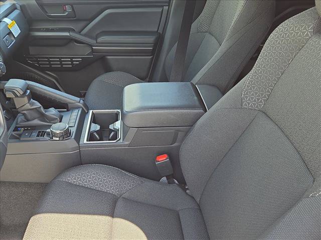New 2026 Toyota 4Runner SR5 AWD/4WD image 4