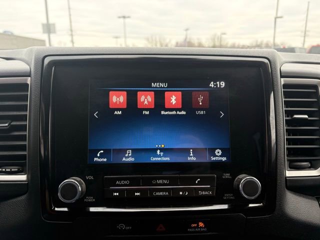 Used 2024 Nissan Frontier SV image 17