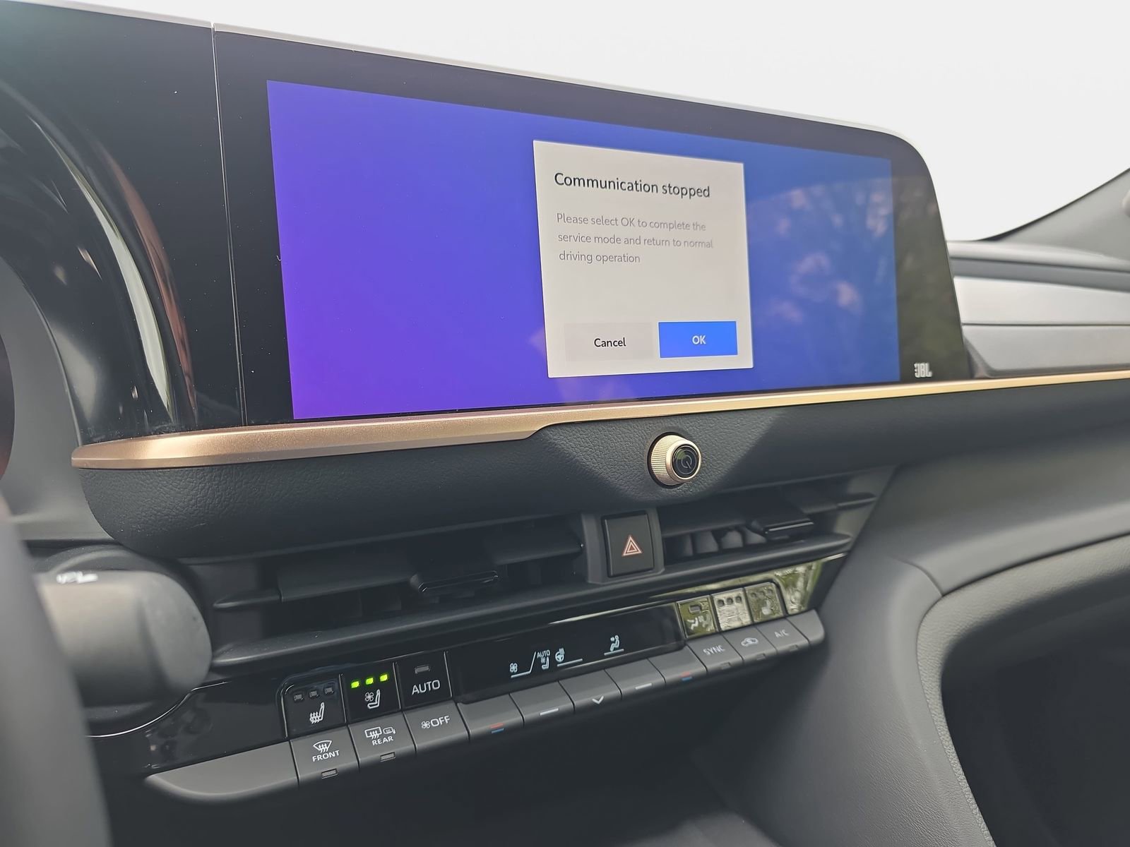 Used 2023 Toyota Crown XLE image 19