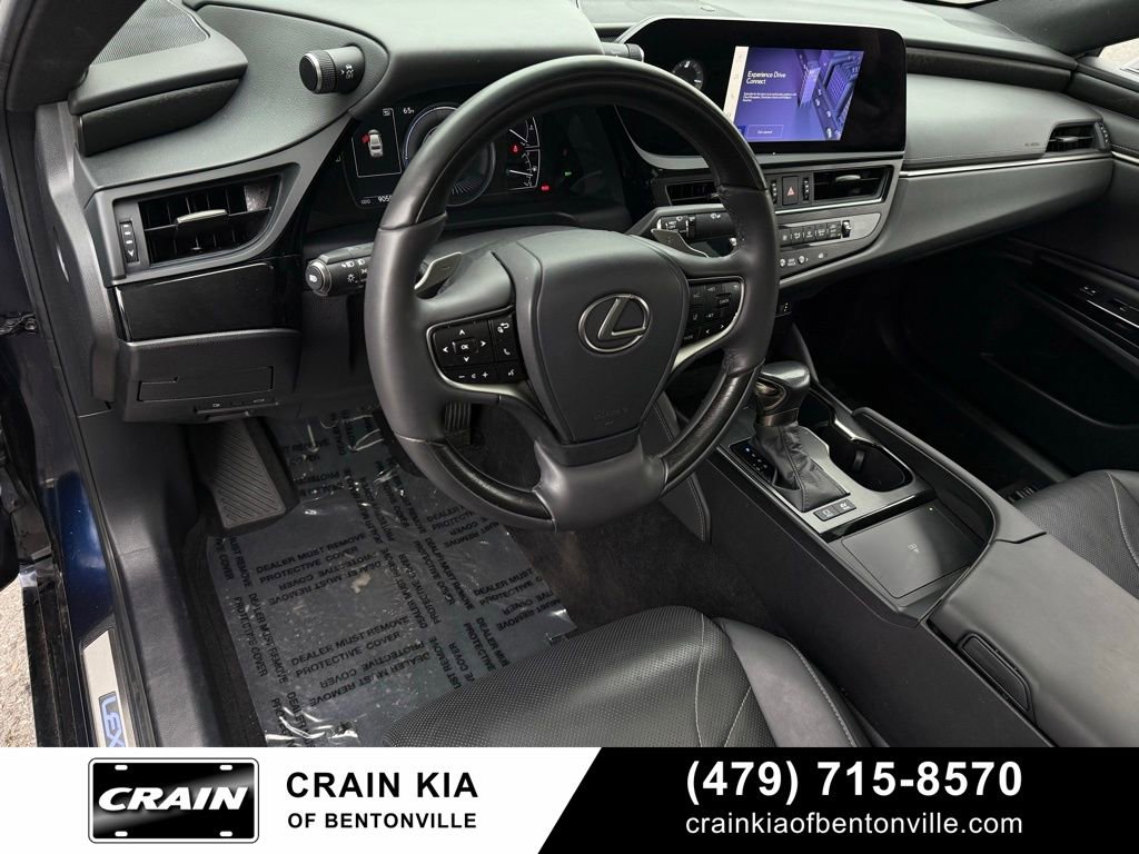 Used 2023 Lexus ES 300h w/ Accessory Package (Z2) FWD image 9