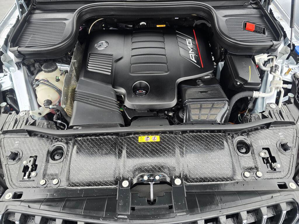 Used 2025 Mercedes-Benz GLE 53 AMG 4MATIC image 10
