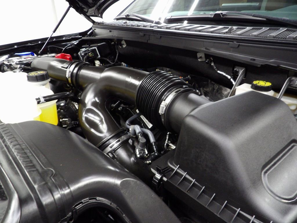 Used 2024 Ford Expedition Platinum image 22