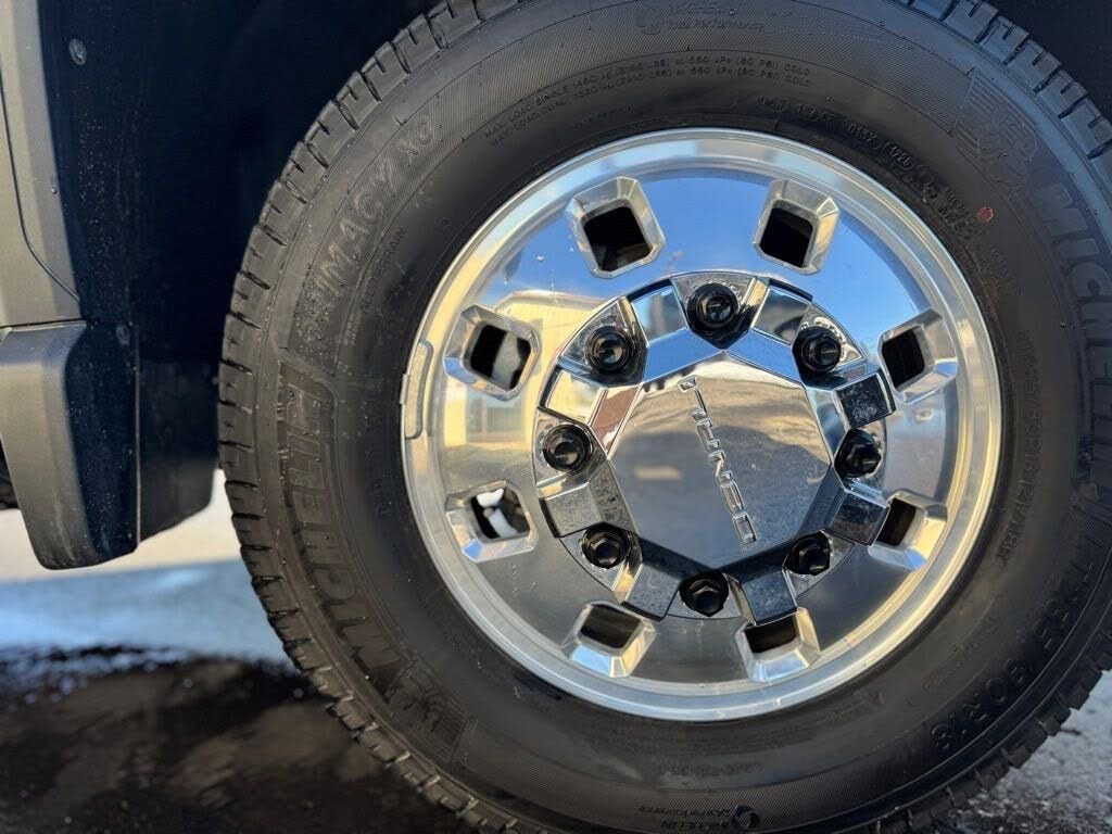 Used 2025 GMC Sierra 3500 Denali image 45