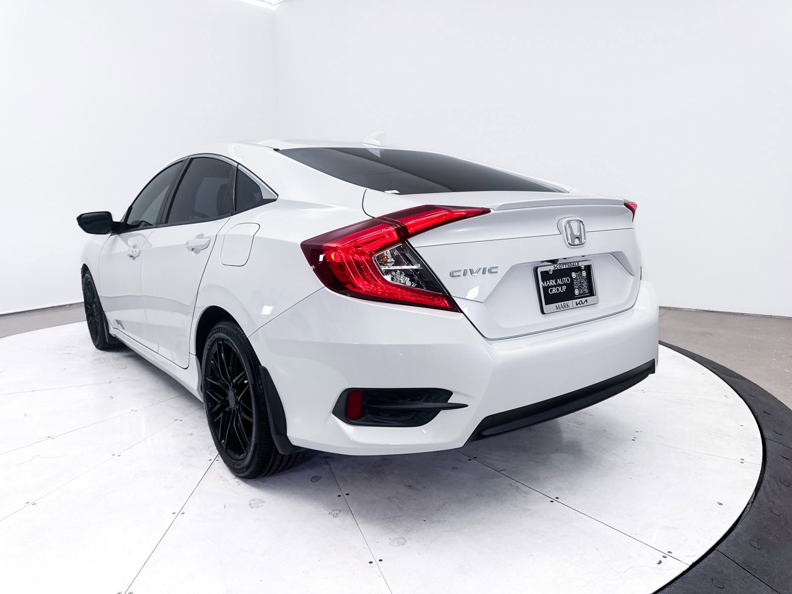 Used 2018 Honda Civic EX-T image 14