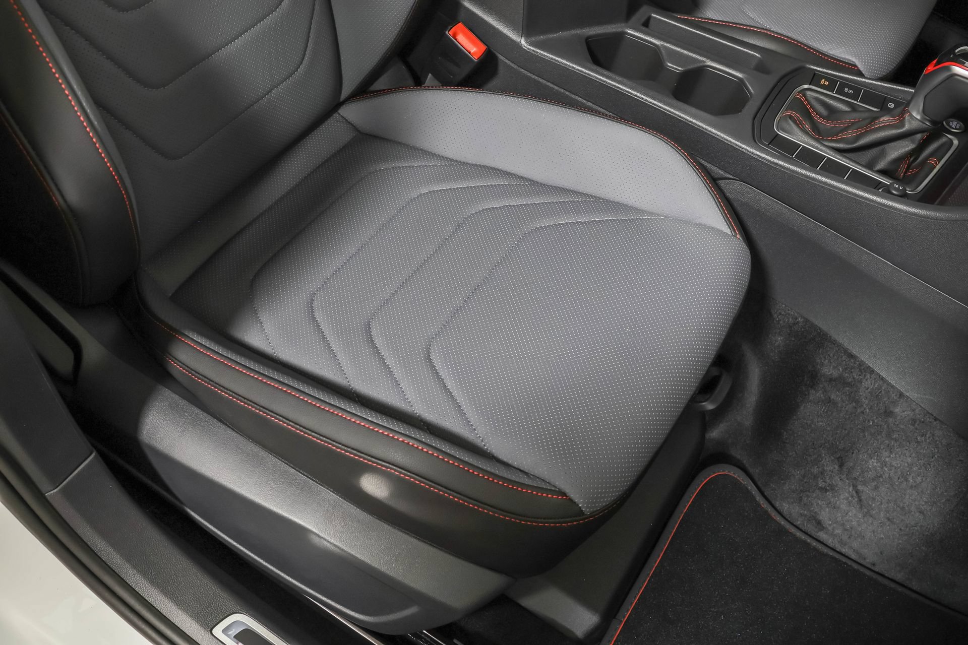 New 2027 Volkswagen Jetta GLI Autobahn FWD image 45