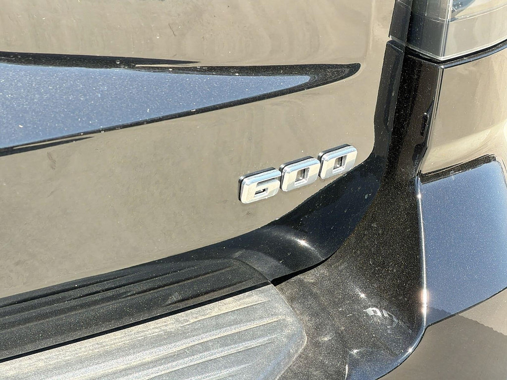 Certified 2025 Cadillac Escalade ESV Sport AWD/4WD image 26