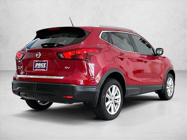 Used 2018 Nissan Rogue Sport SV FWD image 2