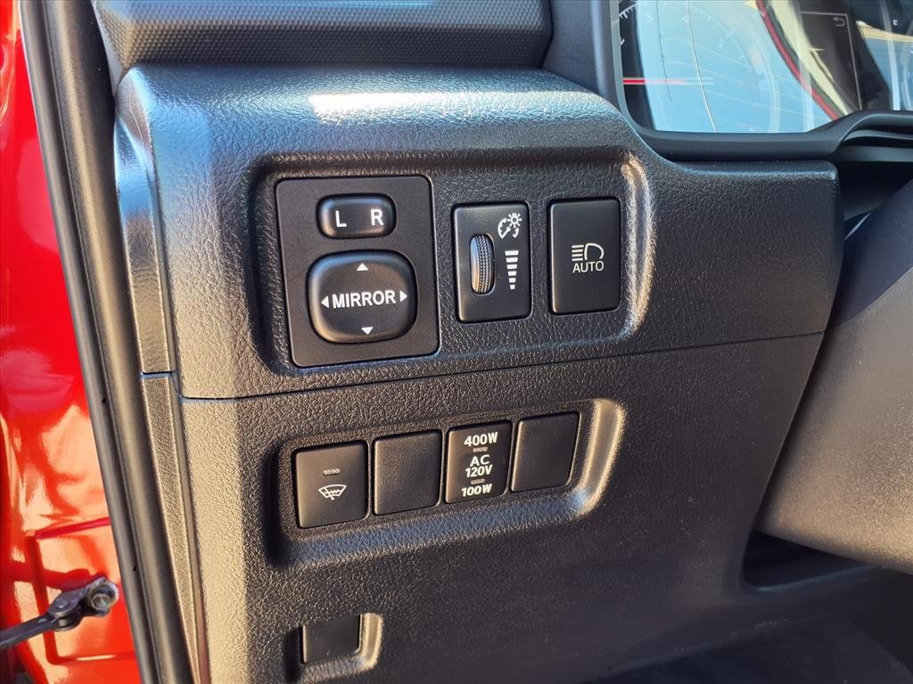 Used 2021 Toyota 4Runner TRD Off-Road Premium image 18