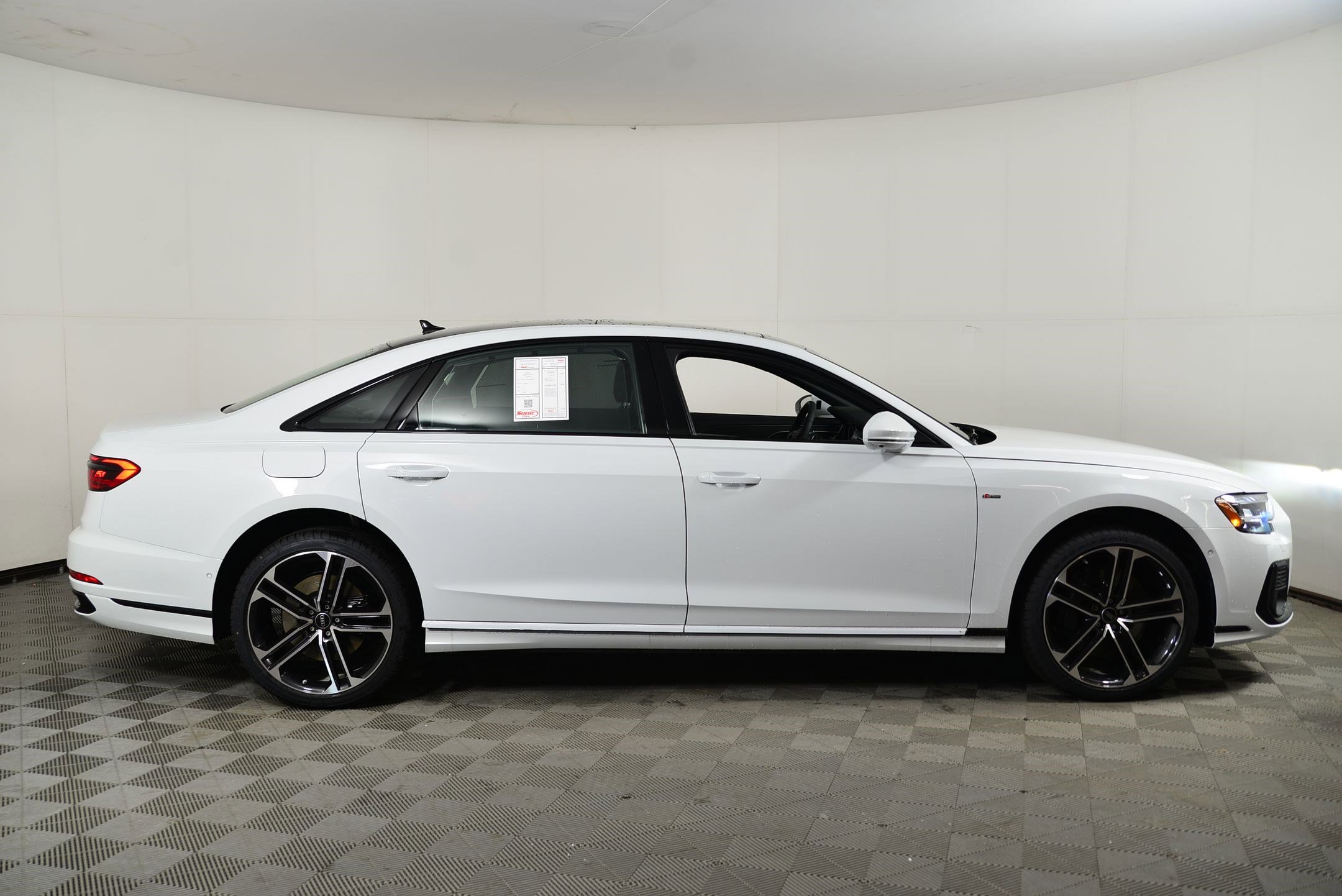 New 2026 Audi A8 L 3.0T image 7