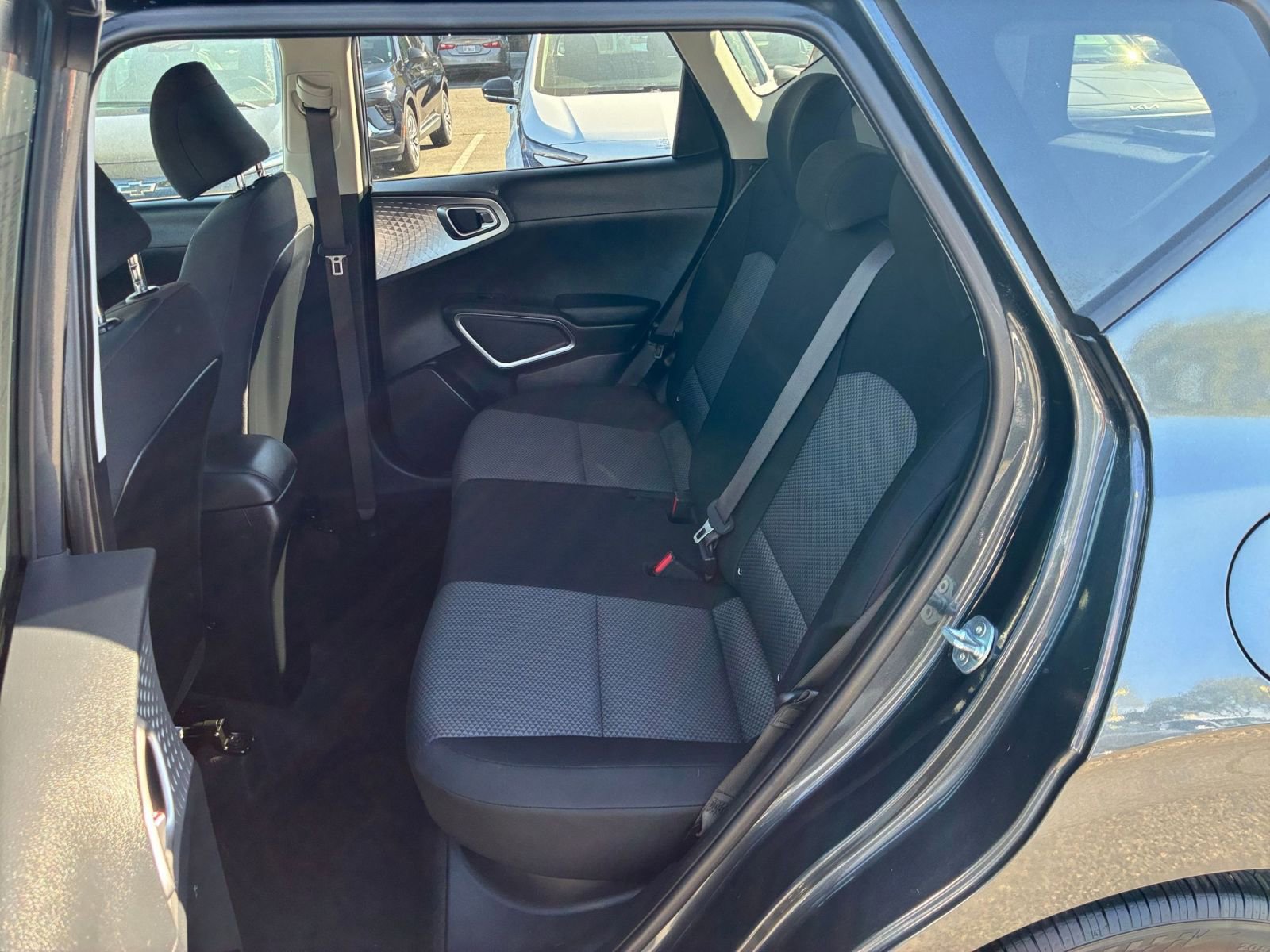 Used 2025 Kia Soul LX w/ LX Technology Package image 22