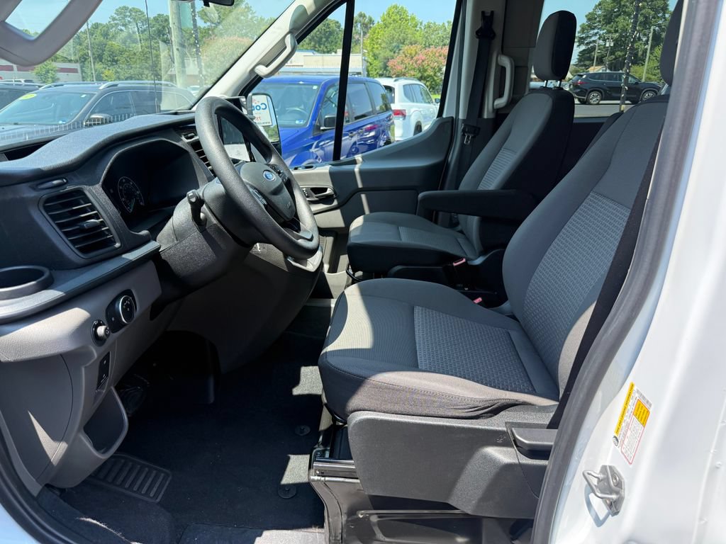 Used 2025 Ford Transit 350 XLT RWD image 15