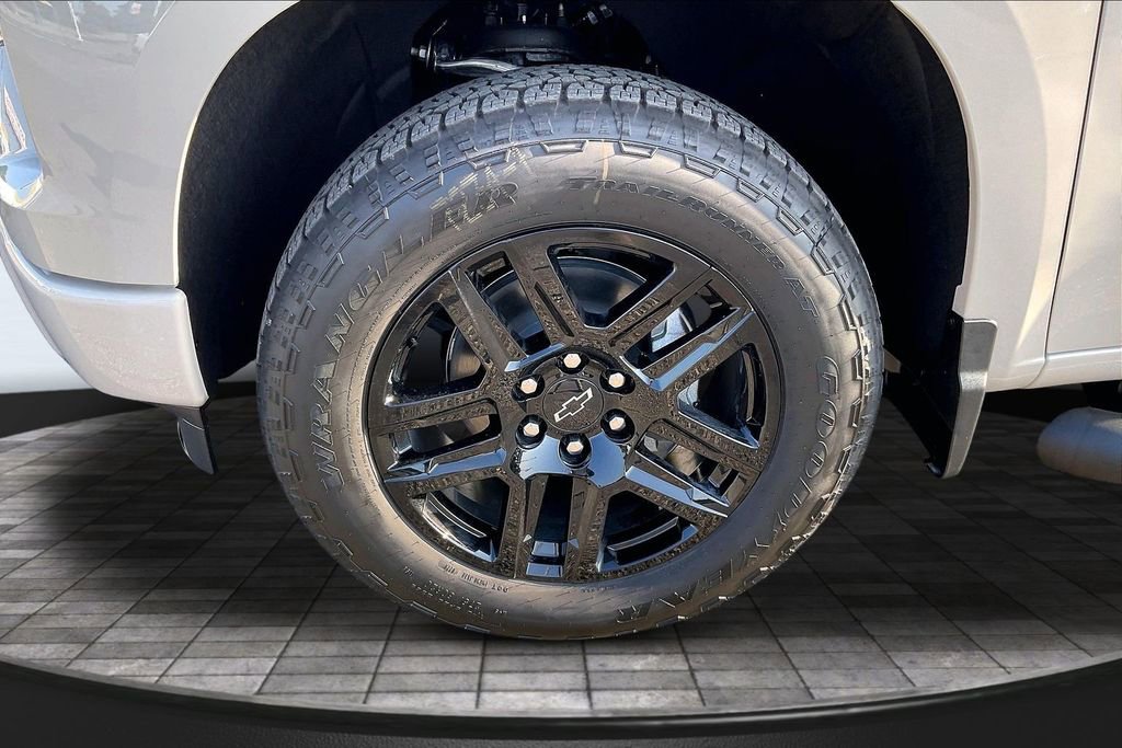 New 2026 Chevrolet Silverado 1500 RST w/ RST Select Package AWD/4WD image 13