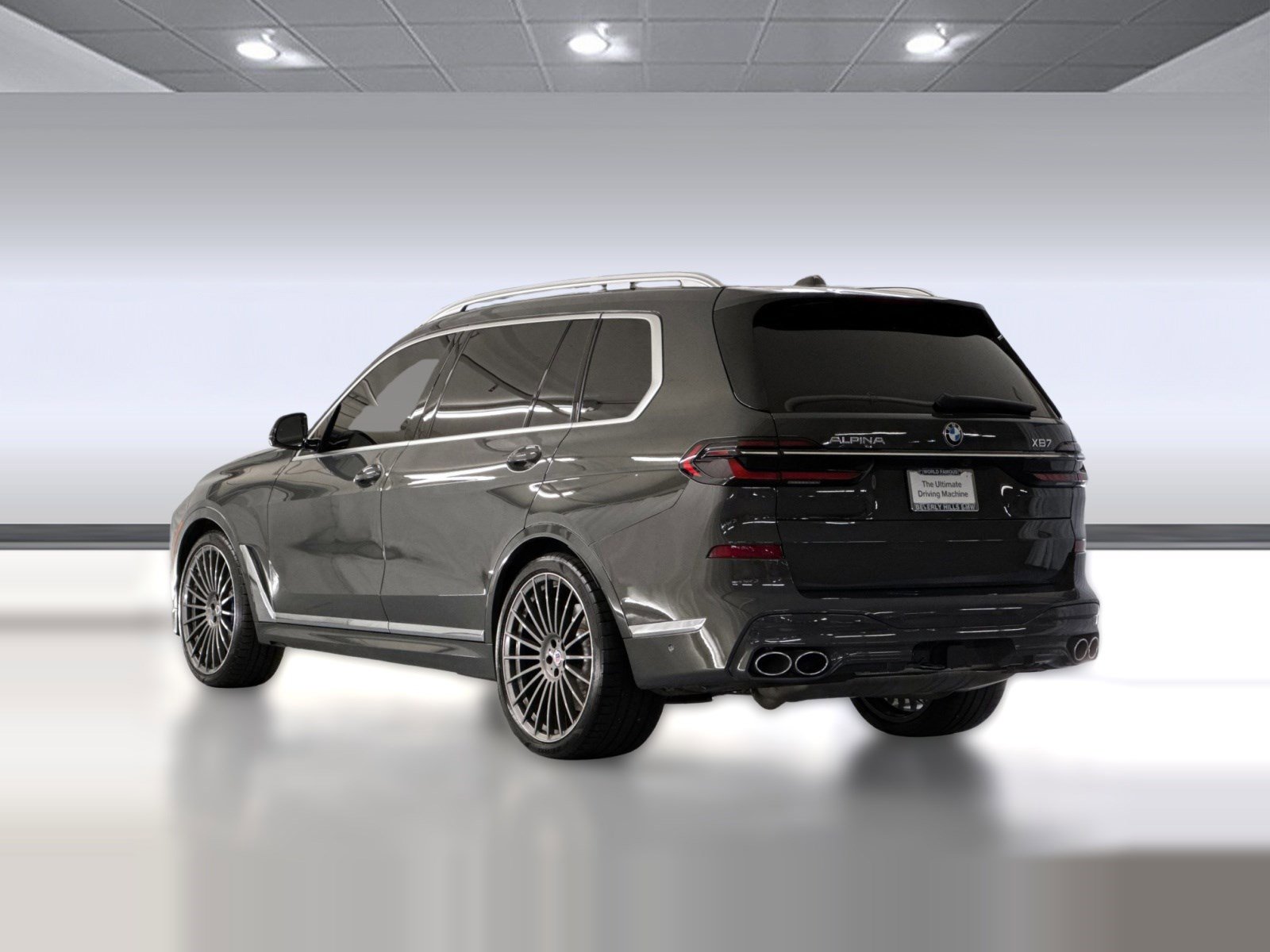 Used 2024 BMW ALPINA XB7 ALPINA XB7 image 3