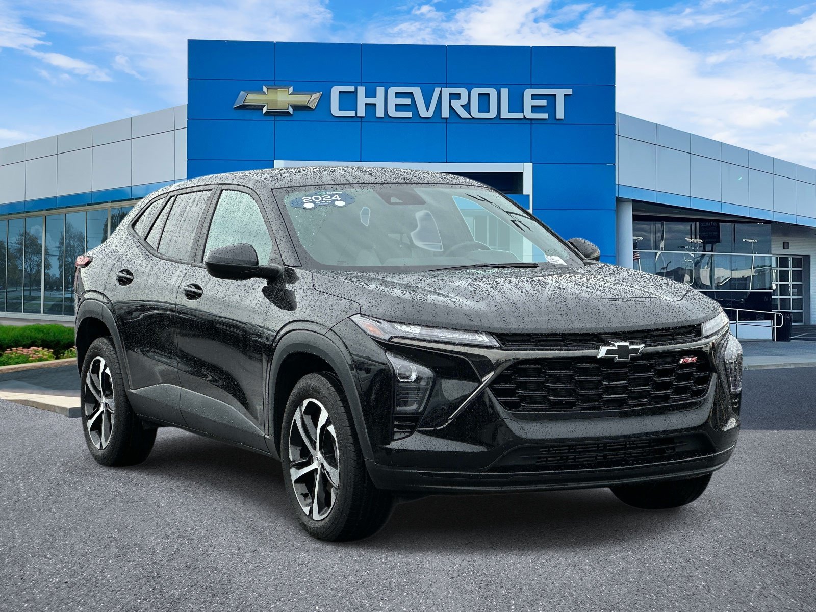 Certified 2024 Chevrolet Trax RS w/ Driver Confidence Package FWD image 1