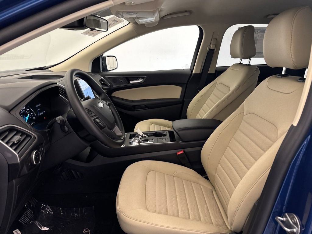 New 2024 Ford Edge SE w/ Black Appearance Package AWD/4WD image 23