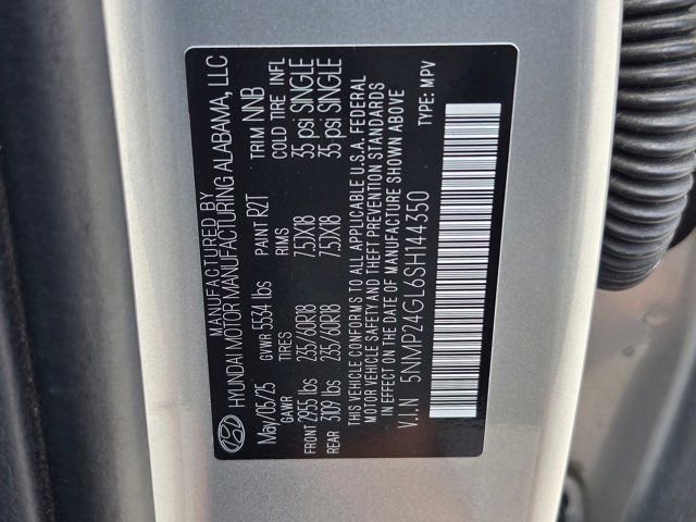 Used 2025 Hyundai Santa Fe SEL FWD image 33