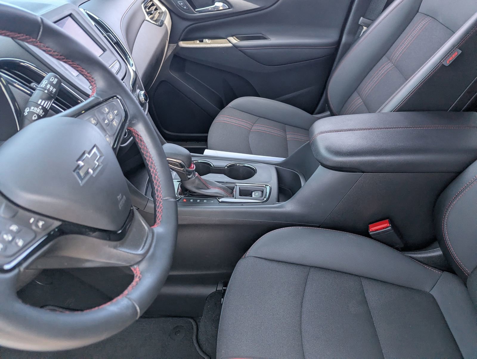 Used 2024 Chevrolet Equinox RS image 16