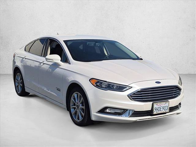 Used 2017 Ford Fusion Energi Titanium FWD image 3