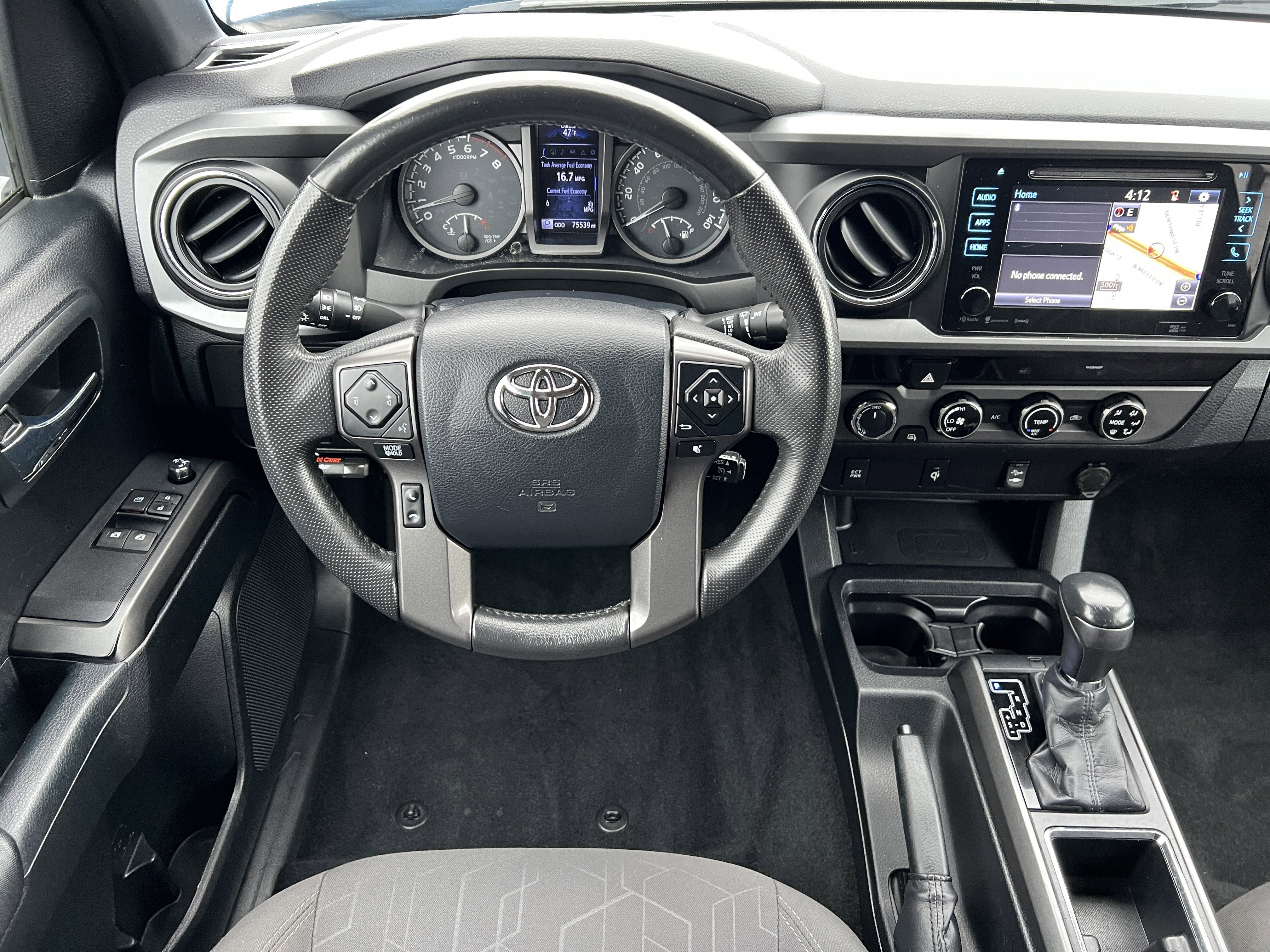 Used 2016 Toyota Tacoma TRD Sport w/ Towing Package image 32