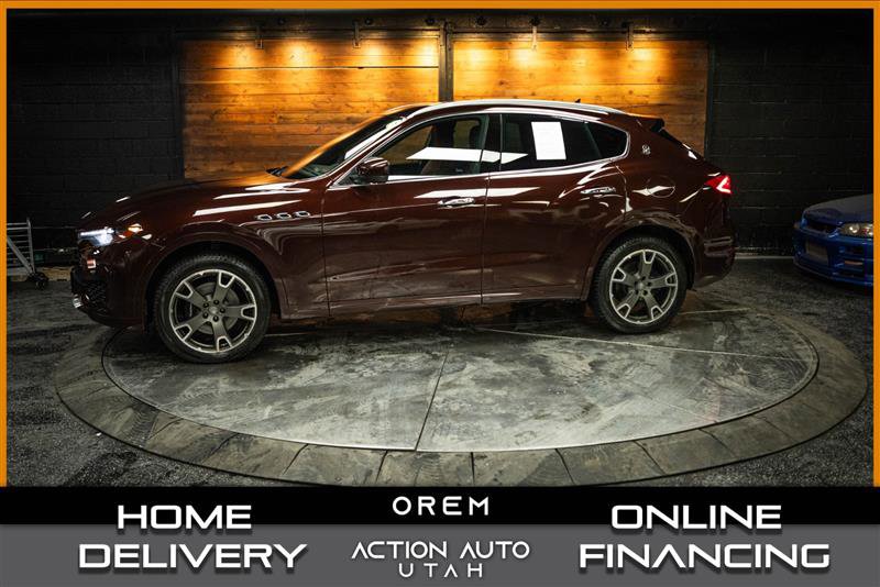 Used 2017 Maserati Levante w/ Luxury Package AWD/4WD image 1