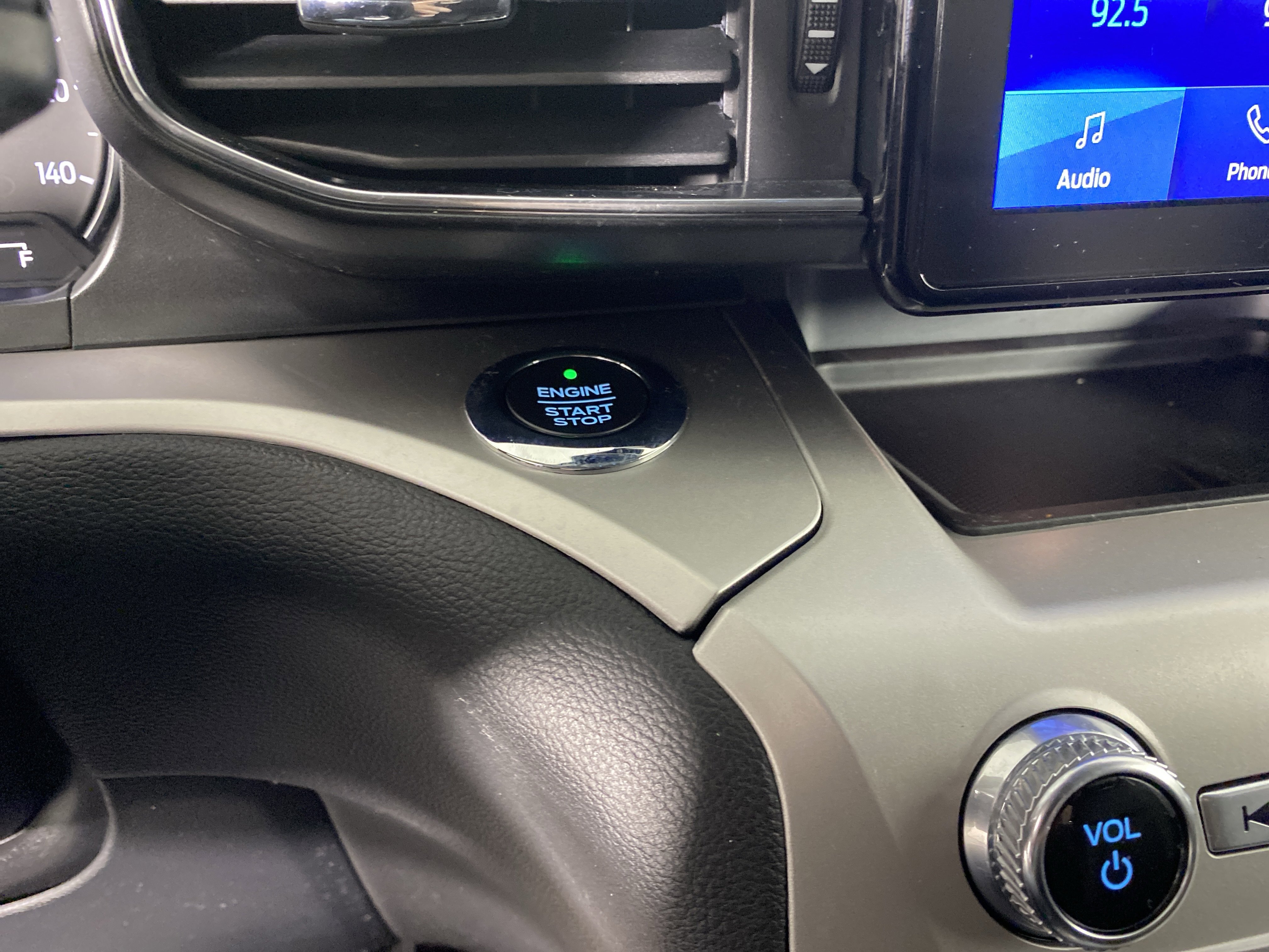 Used 2021 Ford Explorer XLT w/ Equipment Group 202A image 26