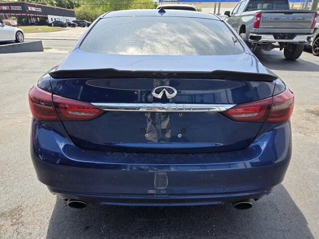 Used 2018 INFINITI Q50 Red Sport 400 w/ Sensory Package (Sport) image 16