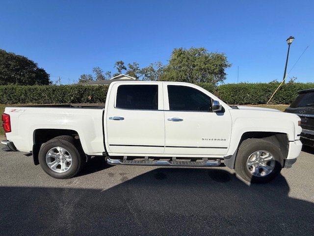 Used 2017 Chevrolet Silverado 1500 LTZ Z71 w/ LTZ Plus Package image 2