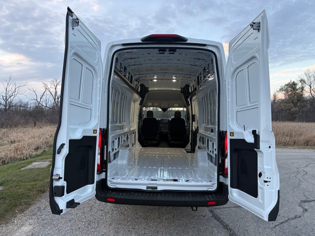New 2026 Ford Transit 350 148 High Roof Extended RWD image 22