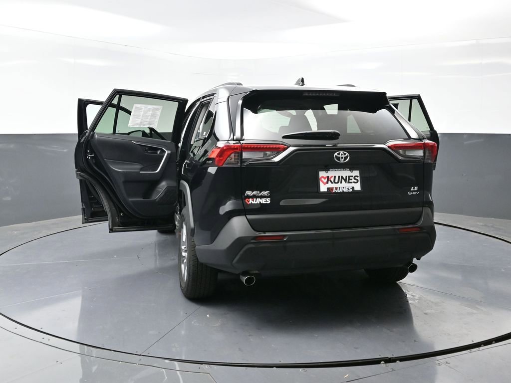 Used 2025 Toyota RAV4 LE image 56
