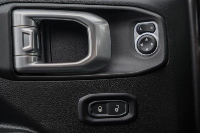 Used 2020 Jeep Wrangler Sport image 37