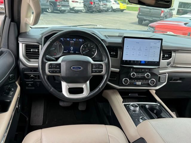 Used 2024 Ford Expedition Max XLT AWD/4WD image 6