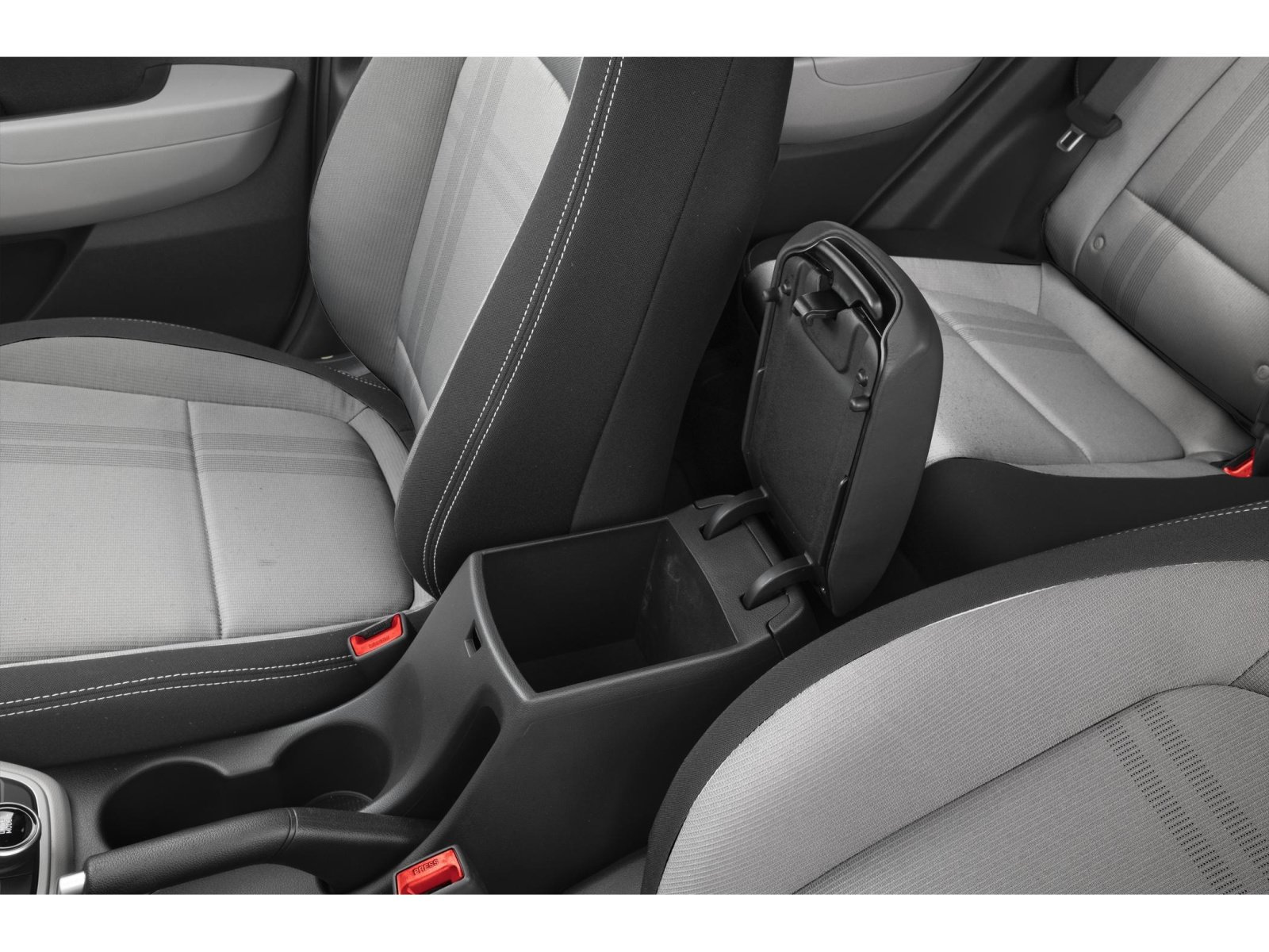 Used 2025 Hyundai Venue SEL FWD image 12