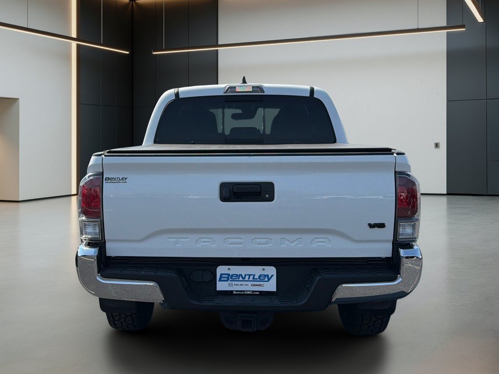 Used 2020 Toyota Tacoma TRD Off-Road AWD/4WD image 5