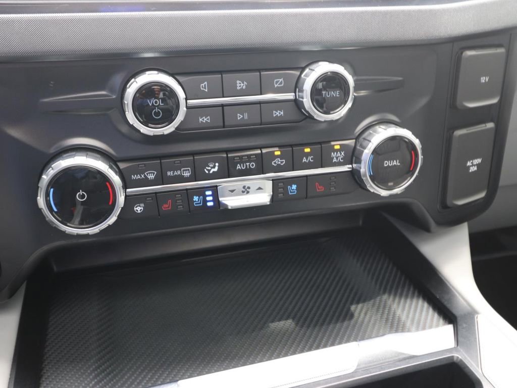 Certified 2023 Ford F350 Limited w/ FX4 Off-Road Package AWD/4WD image 23