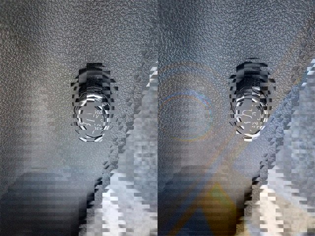 Used 2019 Chevrolet Blazer Premier w/ Sun and Wheels Package image 19