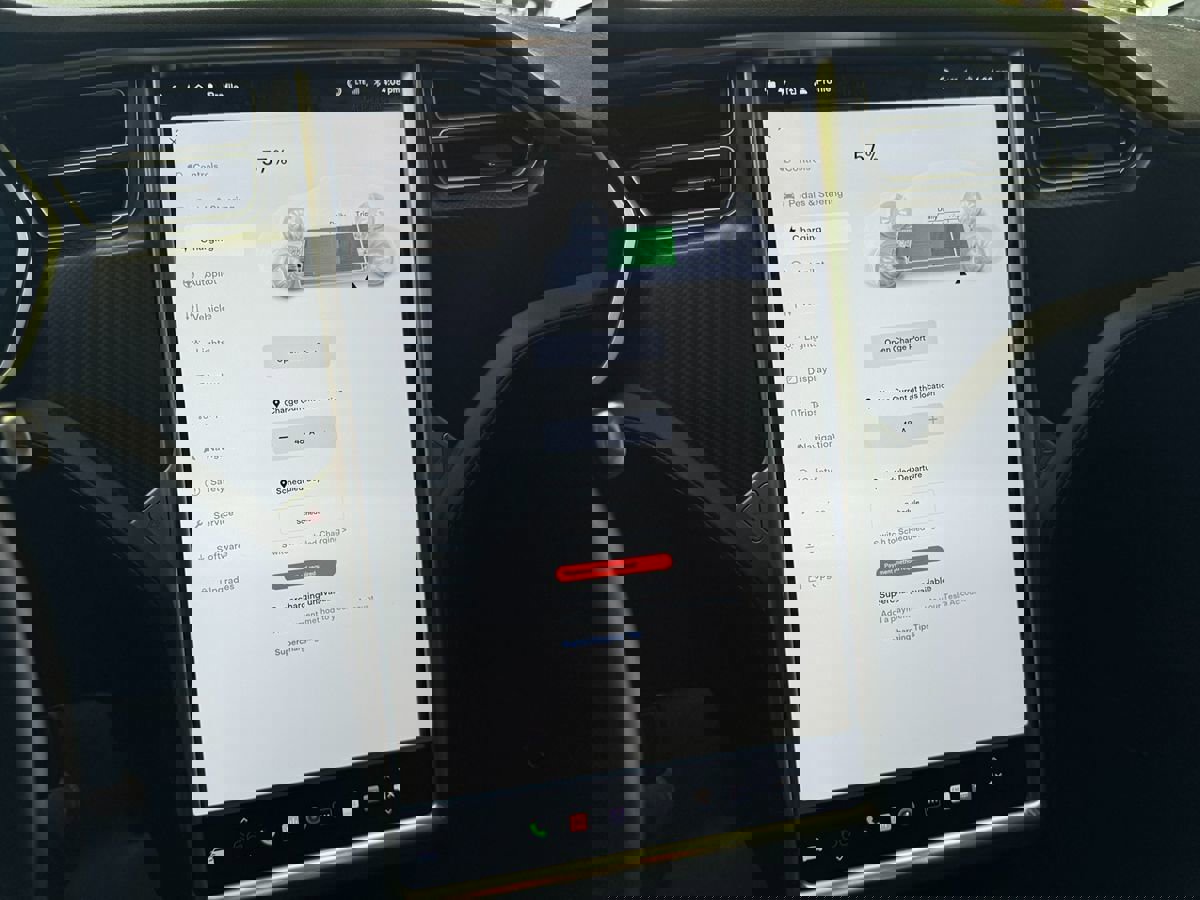 Used 2017 Tesla Model S 75D image 28