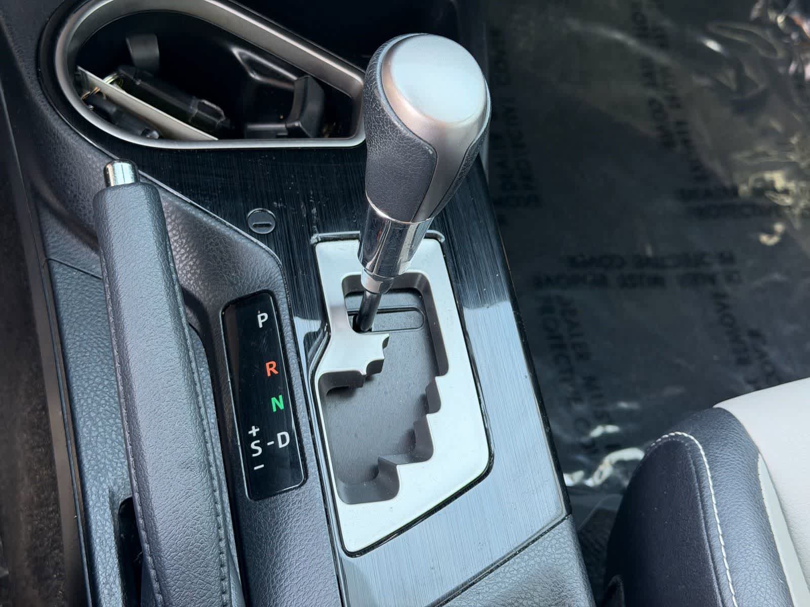 Used 2018 Toyota RAV4 Limited w/ Advanced Technology Package image 27